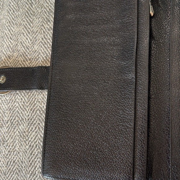 BVLGARI Wallet - Picture 13 of 15